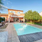 Holiday home Les Citronniers - Piscine 100 M De La *