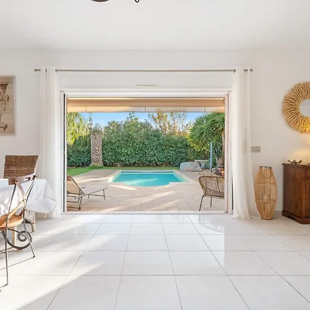 Les Citronniers - Piscine 100 M De La * Sainte-Maxime