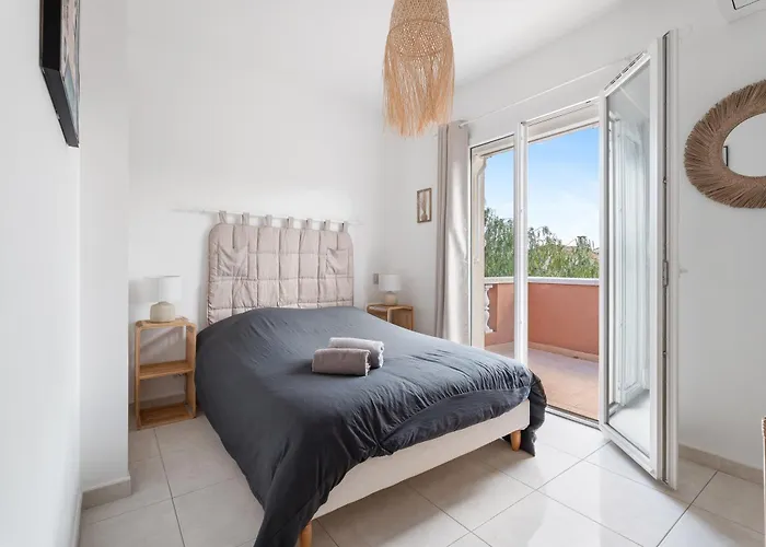 Holiday home Les Citronniers - Piscine 100 M De La