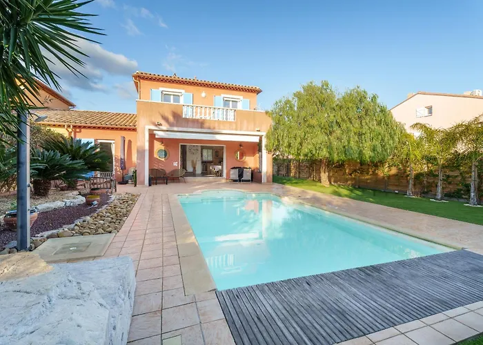 Holiday home Les Citronniers - Piscine 100 M De La *